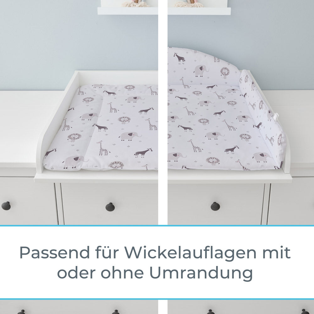 Große Hemnes Kommode als Wickelkommode mit Wickelauflagen.