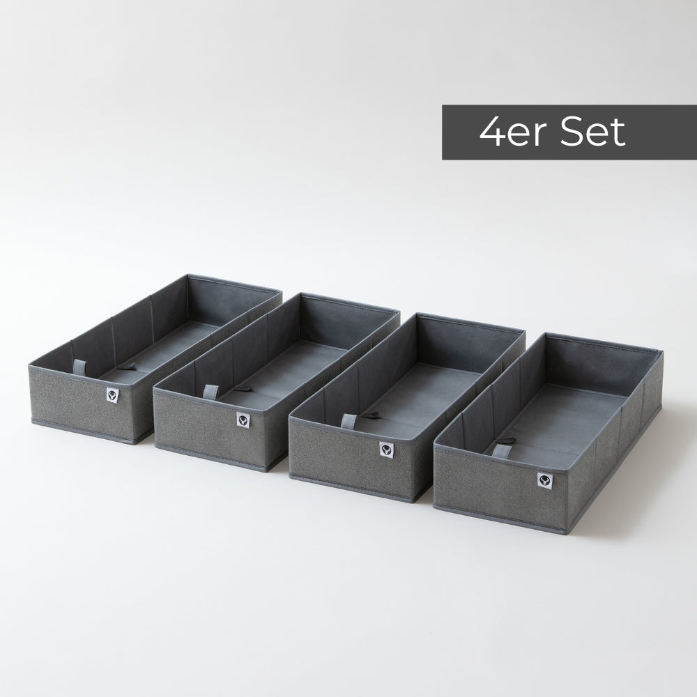4 gleich große, graue Pax Schubladen Organizer mit Grifflasche an der Front.
